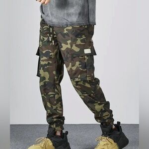 NEW - Casual Camouflage Pattern Cargo Pants, Elastic Waist Joggers With Pockets